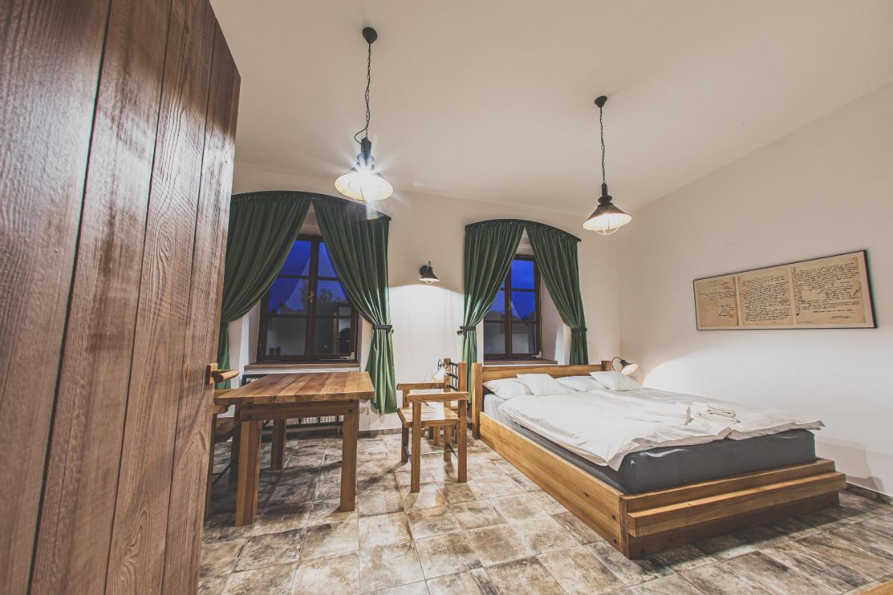 Satlava Apartment *